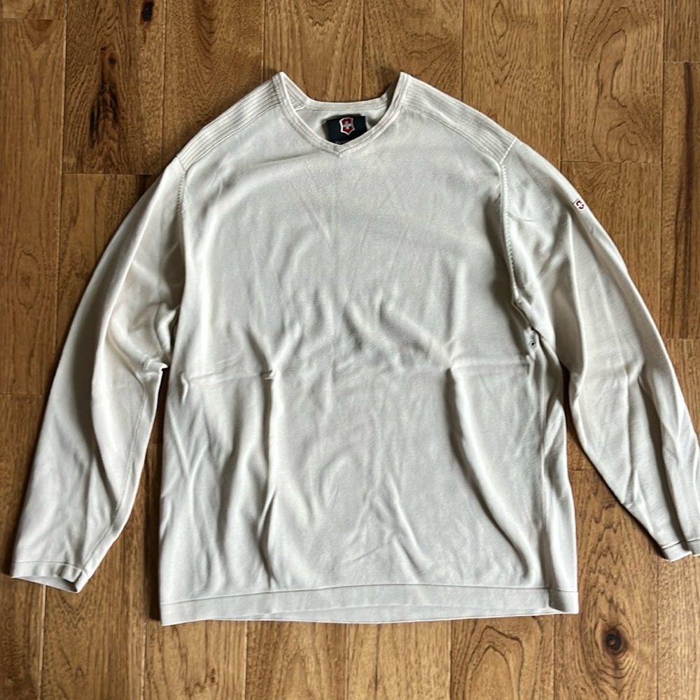 Victorinox Swiss Army M 100 cotton beige/cream v neck sweater